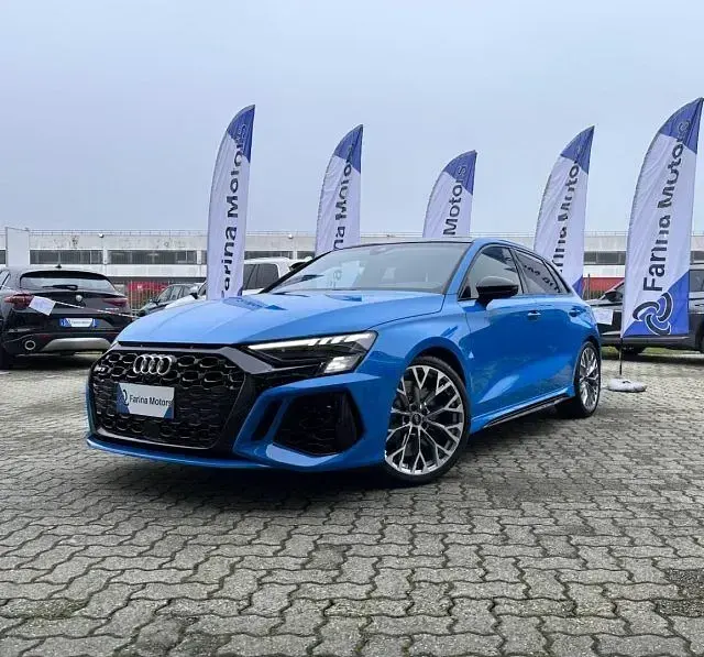 Usata Audi RS3 Ambiente 450 CV (330 kW) 2023 Blu Berlina