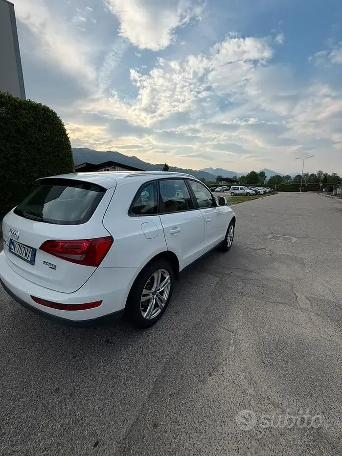Usata Audi Q5 170 CV (125 kW) 2009 Bianco SUV
