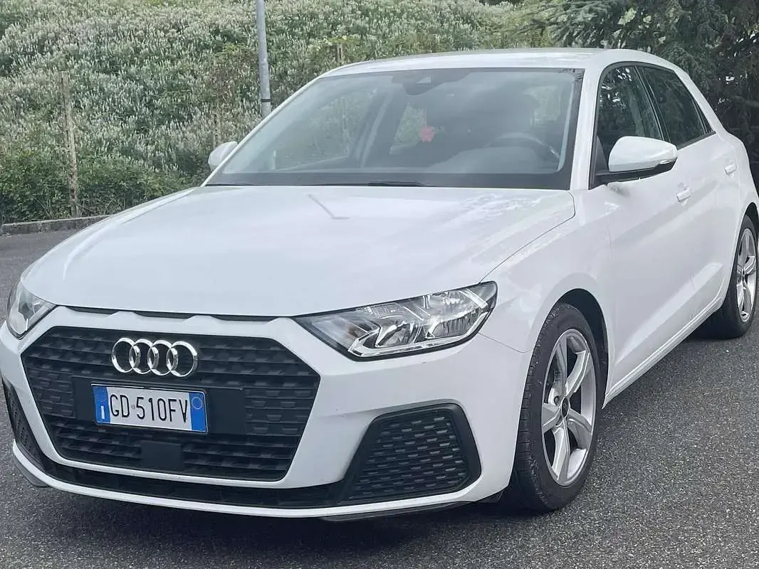 Usata Audi A1 Sportback Ambiente 95 CV (69 kW) 2020 Bianco Utilitaria