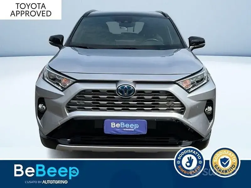 Usata Toyota RAV4 Hybrid Style 218 CV (160 kW) 2020 Grigio metallizzato SUV