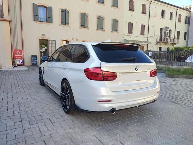Usata BMW 318 Advantage 150 CV (110 kW) 2017 Bianco Station wagon