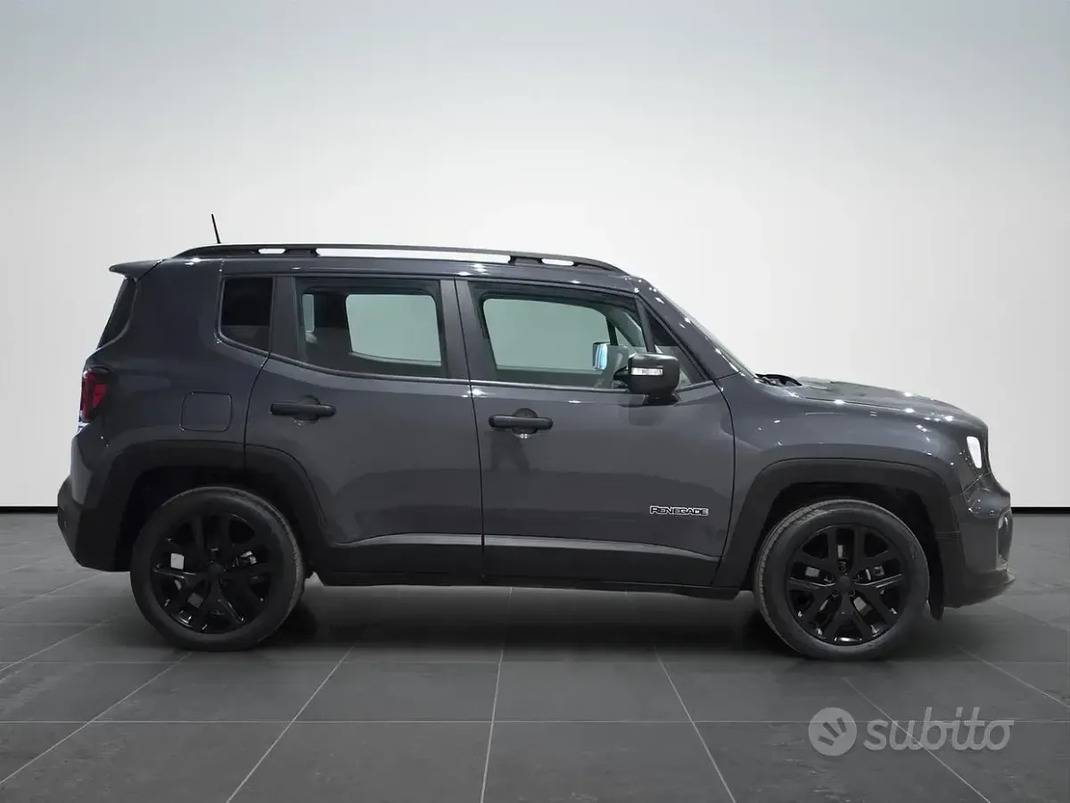 Usata Jeep Renegade Summit 131 CV (96 kW) 2025 Graphite grey SUV