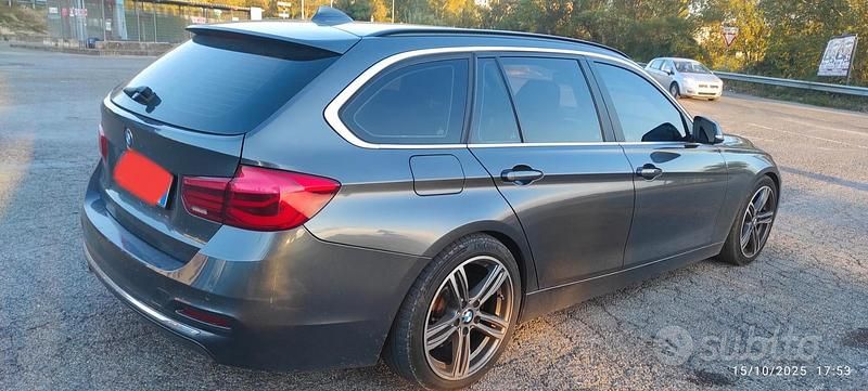 Usata BMW 318 150 CV (110 kW) 2018 Grigio Station wagon