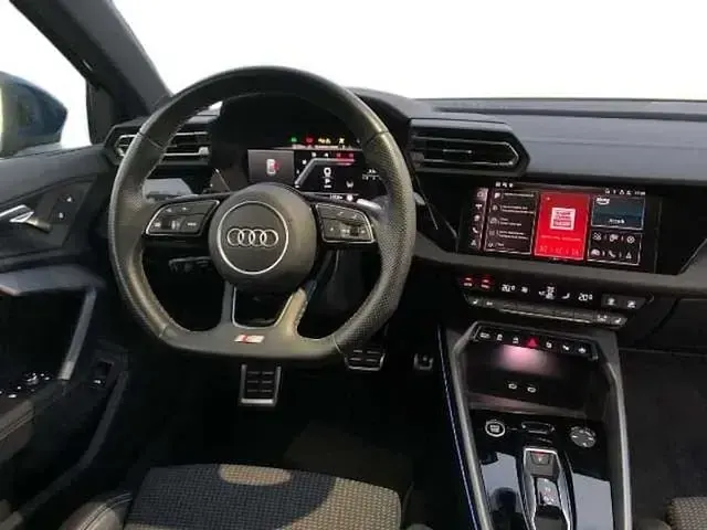 Usata Audi A3 Ambiente 150 CV (110 kW) 2024 Nero Berlina