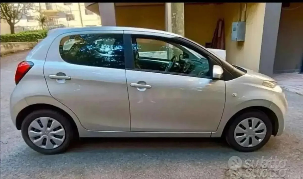 Usata Citroën C1 Feel 72 CV (52 kW) 2019 Grigio Utilitaria