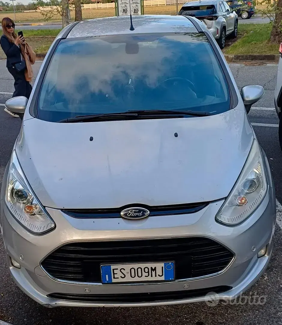 Usata Ford B-MAX 90 CV (66 kW) 2013 Grigio Monovolume