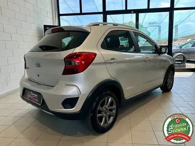 Usata Ford Ka Plus Active 86 CV (63 kW) 2019 Argento Utilitaria