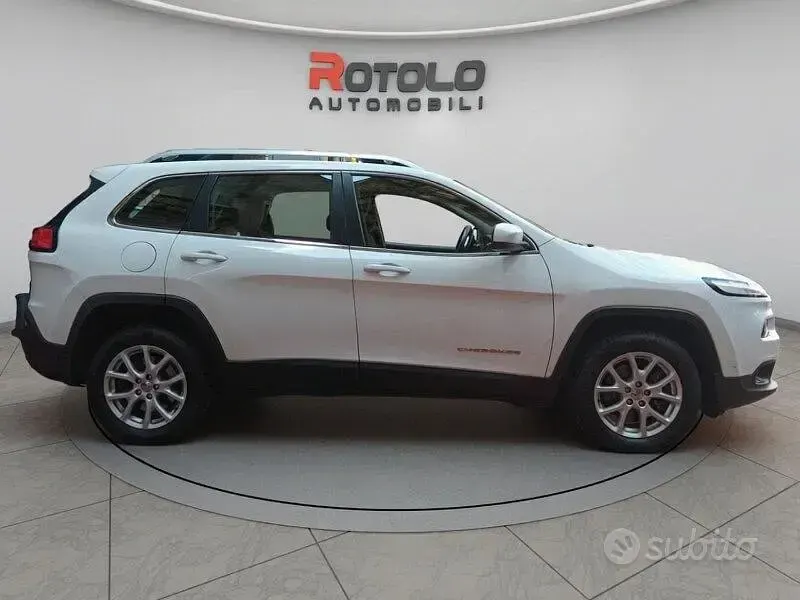 Usata Jeep Cherokee Longitude 185 CV (136 kW) 2018 Bianco SUV