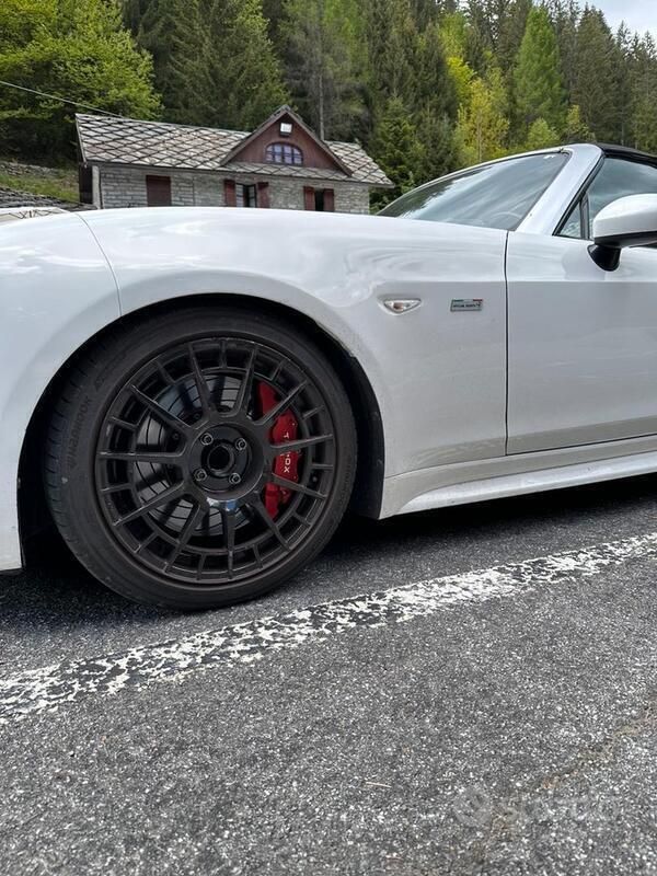 Usata Fiat 124 Spider 190 CV (139 kW) 2016 Bianco Cabrio