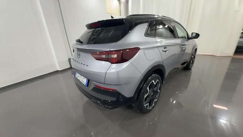 Usata Opel Grandland X S 131 CV (96 kW) 2024 Kontrast grey SUV