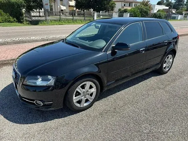 Usata Audi A3 Ambition 90 CV (66 kW) 2010 Utilitaria