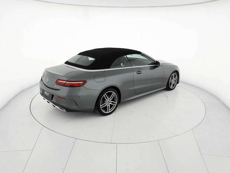 Usata Mercedes E220 Premium 194 CV (142 kW) 2019 Argento Cabrio