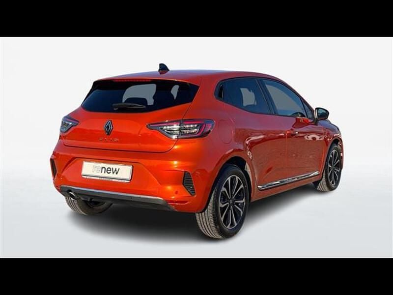 Usata Renault Clio V Techno 101 CV (74 kW) 2025 Arancione