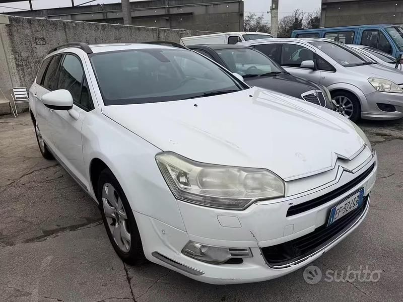 Usata Citroën C5 Exclusive 140 CV (102 kW) 2011 Bianco Station wagon