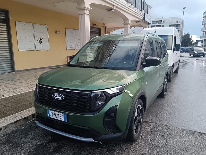 Usata Ford Tourneo 2025 Verde Berlina