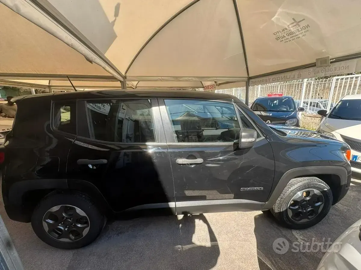 Usata Jeep Renegade Longitude 120 CV (88 kW) 2016 Nero SUV