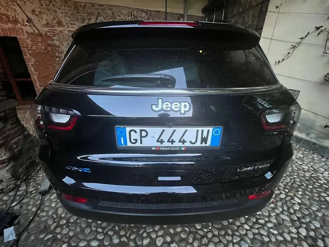 Usata Jeep Compass Limited 190 CV (139 kW) 2023 Nero SUV