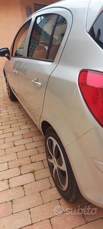 Usata Opel Corsa Enjoy 80 CV (58 kW) 2008 Grigio Utilitaria