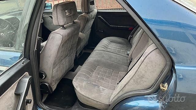 Usata Lancia Dedra 162 CV (119 kW) 1990 Berlina