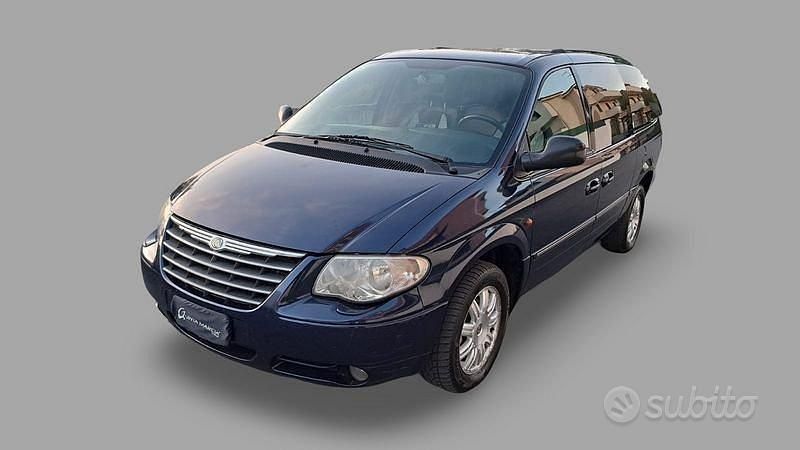 Blu/azzurro Usata 2007 Chrysler Grand Voyager Limited Monovolume | 3490 € (Cara) - Immagine 1/4
