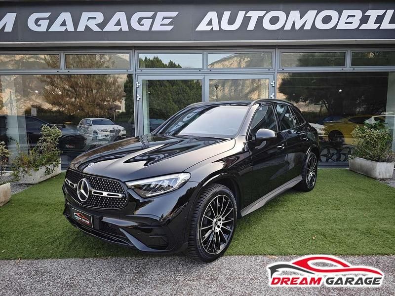 Usata Mercedes GLC220 AMG Line Premium Plus 197 CV (144 kW) 2023 Nero SUV