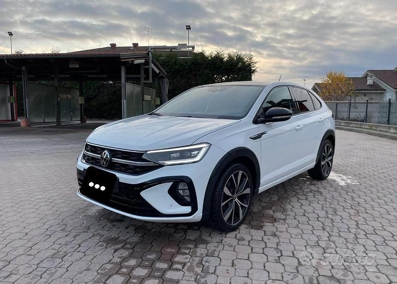 Usata VW Taigo R-line 150 CV (110 kW) 2023 Bianco SUV