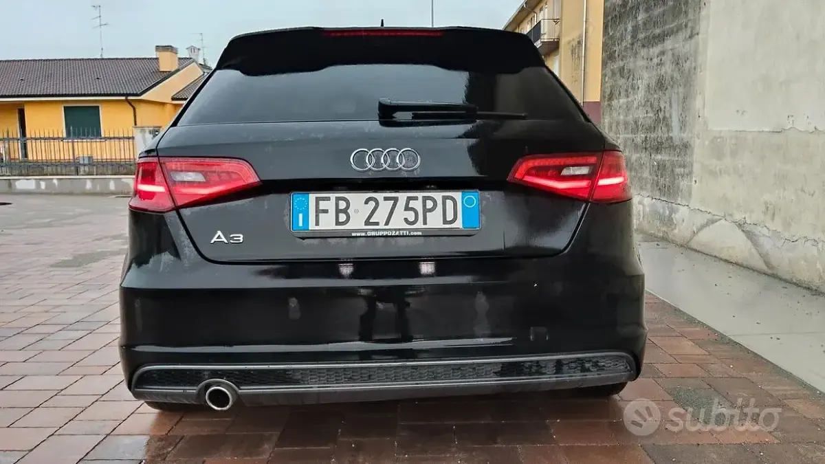 Usata Audi A3 110 CV (80 kW) 2015 Nero Berlina