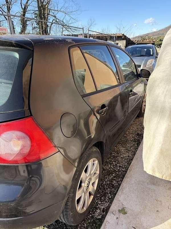 Usata VW Golf IV Sportline 140 CV (102 kW) 2004 Nero Berlina