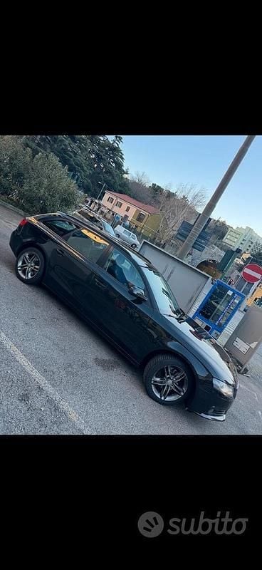 Usata Audi A4 143 CV (105 kW) 2009 Nero Station wagon