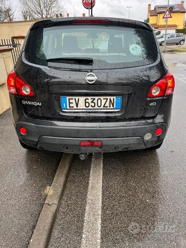 Usata Nissan Qashqai 106 CV (77 kW) 2009 Nero SUV