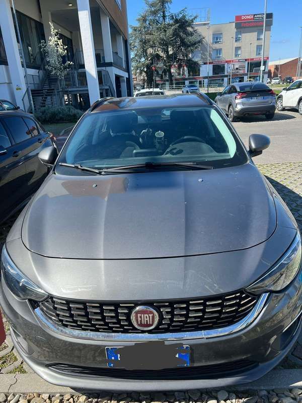 Usata Fiat Tipo Lounge 120 CV (88 kW) 2019 Grigio Station wagon