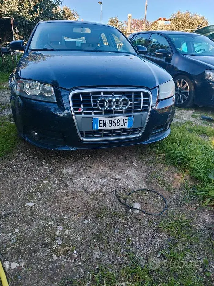 Usata Audi A3 140 CV (102 kW) 2005 Blu Utilitaria