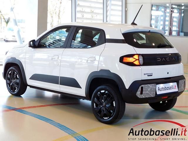 Usata Dacia Spring Extreme 47 kW (65 CV) 2025 Bianco Utilitaria