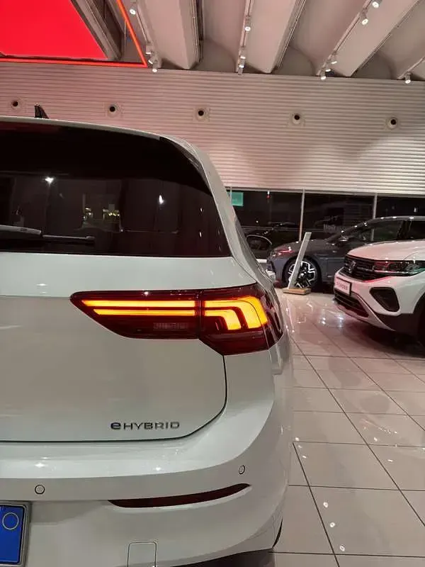 Usata VW Golf VIII Edition 150 CV (110 kW) 2025 Berlina