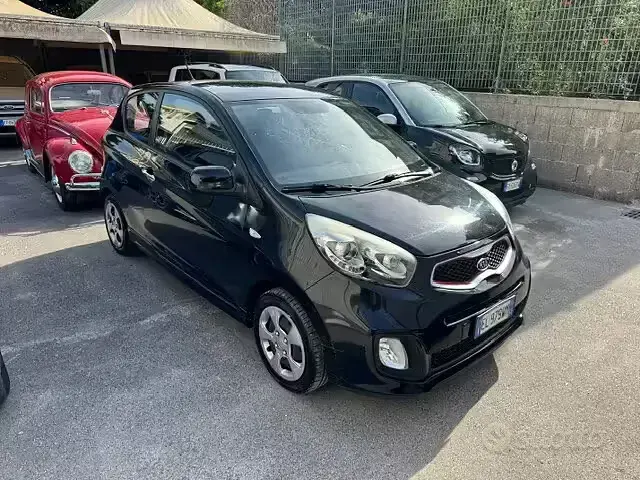 Usata Kia Picanto 69 CV (50 kW) 2012 Nero Utilitaria