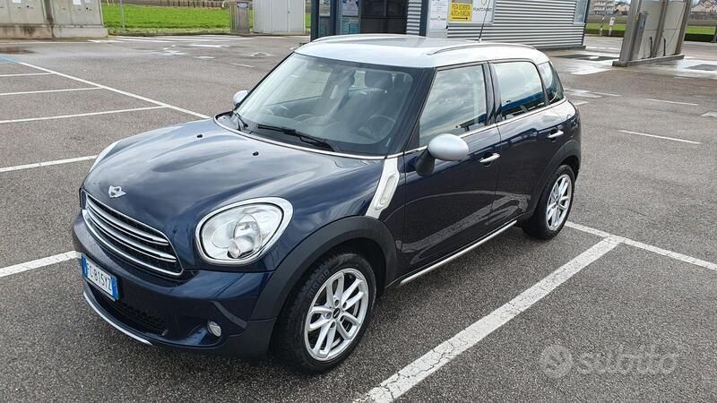 Blu Usata 2016 Mini Countryman SUV | 10.000 € (Buon prezzo) - Immagine 1/4