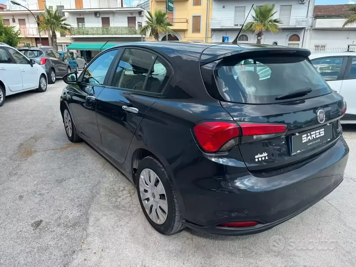 Occasion Fiat Tipo 95 ch (69 kW) 2017 Noir Berline