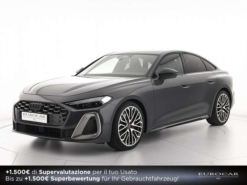Usata Audi A5 S-Line 204 CV (150 kW) 2024 Grigio magnete Berlina