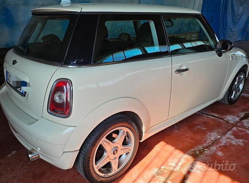 Usata Mini ONE Pepper 95 CV (69 kW) 2008 Beige Utilitaria