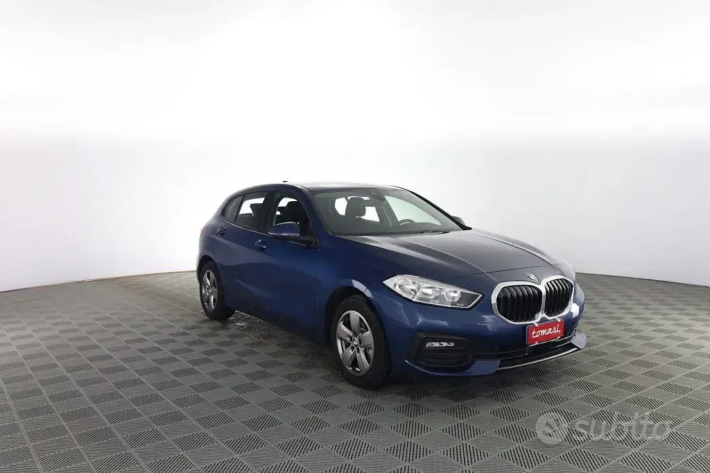 Usata BMW 116 Advantage 116 CV (85 kW) 2021 Phytonic blue Utilitaria