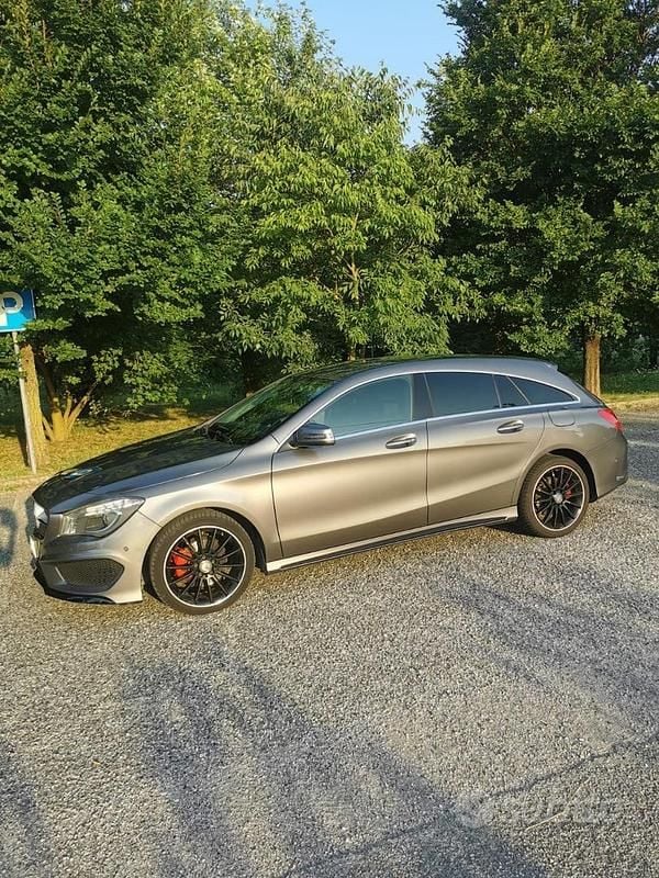 Usata Mercedes CLA220 2016 Grigio Berlina