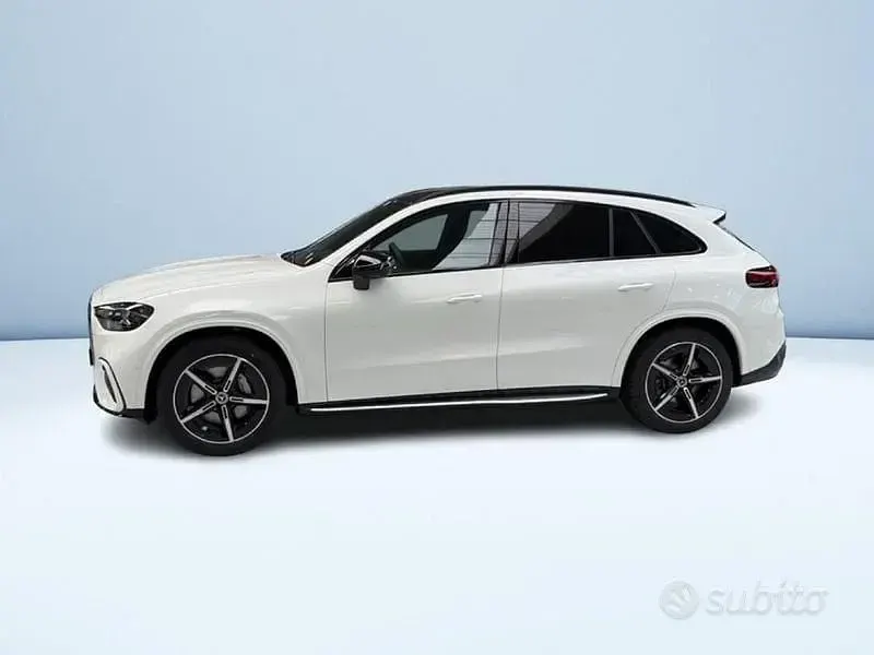 Nuova Mercedes GLC400d AMG line 22 kW (30 CV) 2026 Bianco SUV