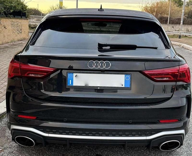 Usata Audi RS Q3 Sportback Ambiente 400 CV (294 kW) 2020 Nero SUV
