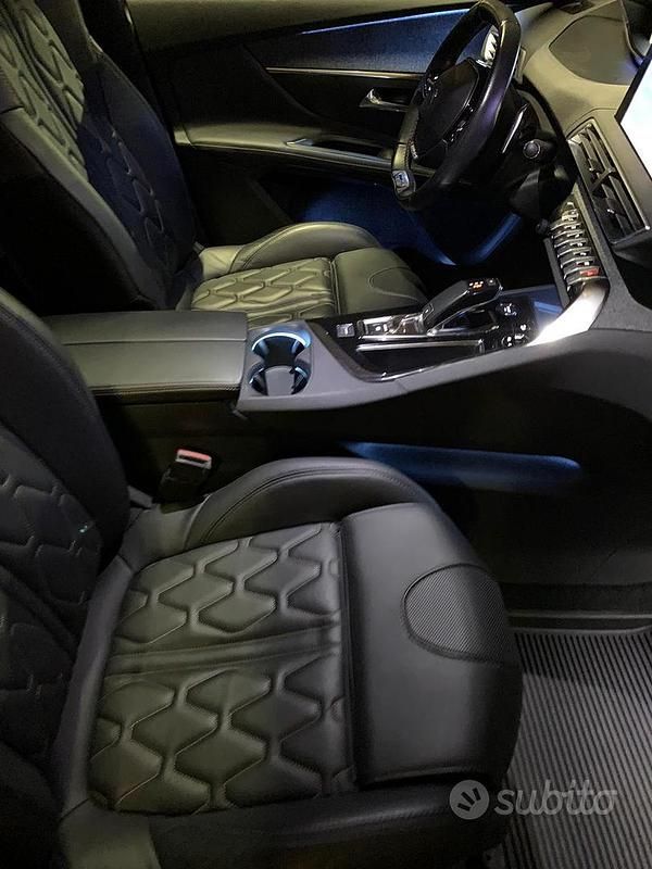 Usata Peugeot 3008 GT-line 120 CV (88 kW) 2016 Bianco SUV