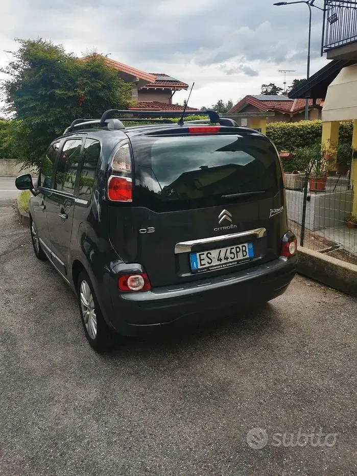 Usata Citroën C3 Picasso 92 CV (67 kW) 2013 Grigio Monovolume