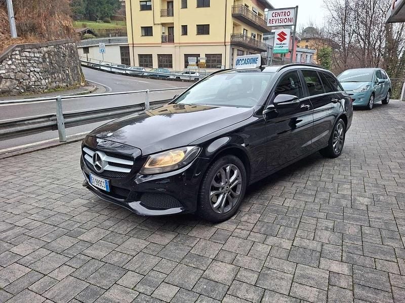 Usata Mercedes C220 Exclusive 170 CV (125 kW) 2014 Nero Station wagon