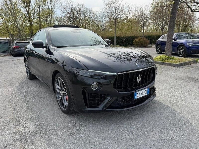 Begagnad Maserati Levante GT 330 HK (242 kW) 2022 Svart SUV