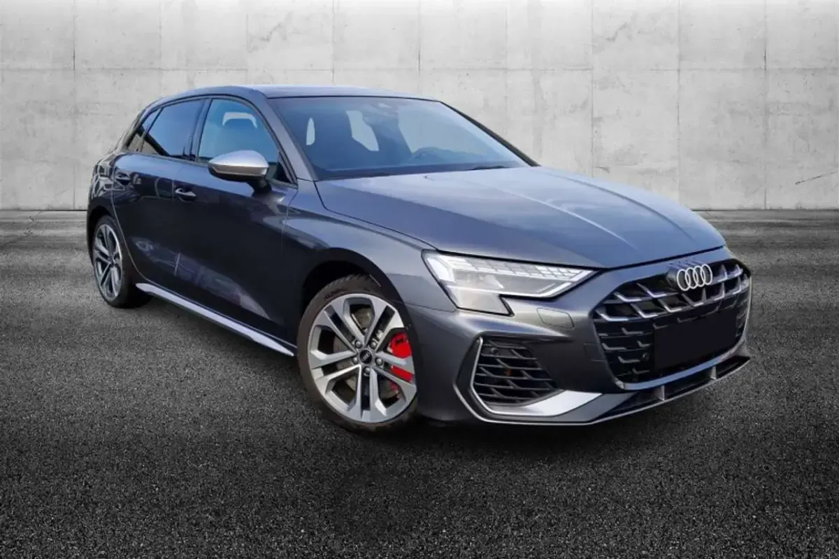Usata Audi S3 333 CV (244 kW) 2025 Grigio Berlina