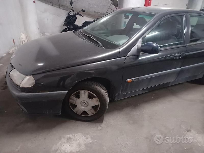 Usata Renault Laguna 1994 Nero Berlina