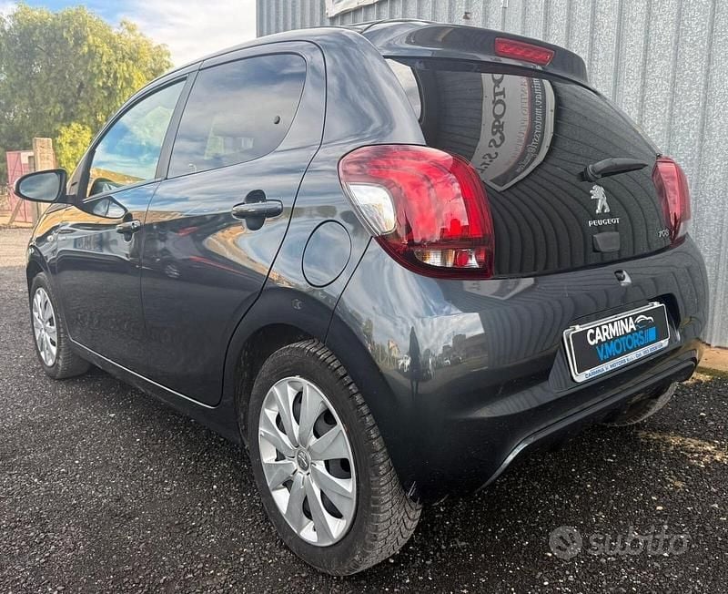 Usata Peugeot 108 Style 72 CV (52 kW) 2020 Grigio Utilitaria